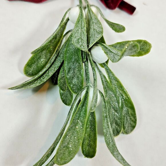 Holiday Style Mistletoe Christmas Ornament Blue Velvet Red Burgundy Bows Glitter - Picture 8 of 13